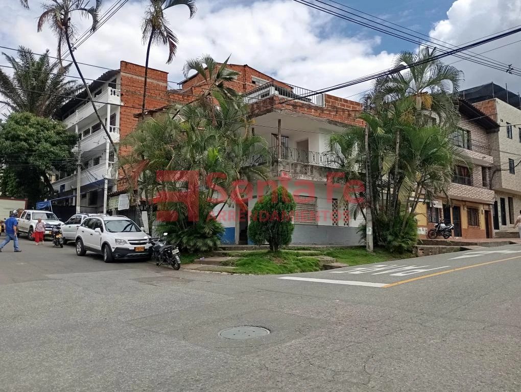 Casa en Campo Valdés, Medellín