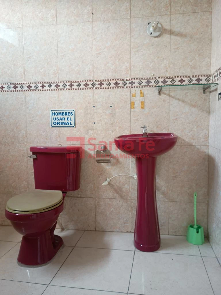 Local en Cerca exito de Colombia, Medellín — foto 11