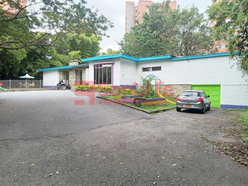 Casa Local en Poblado, Medellín