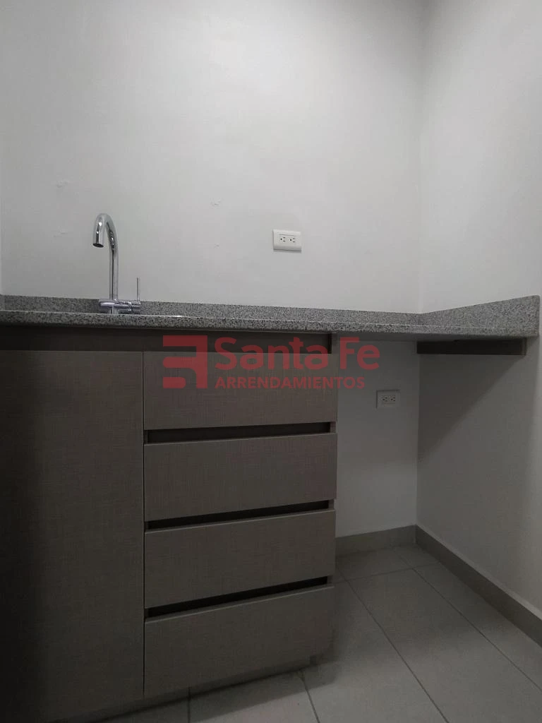 Oficina en Laureles, Medellín