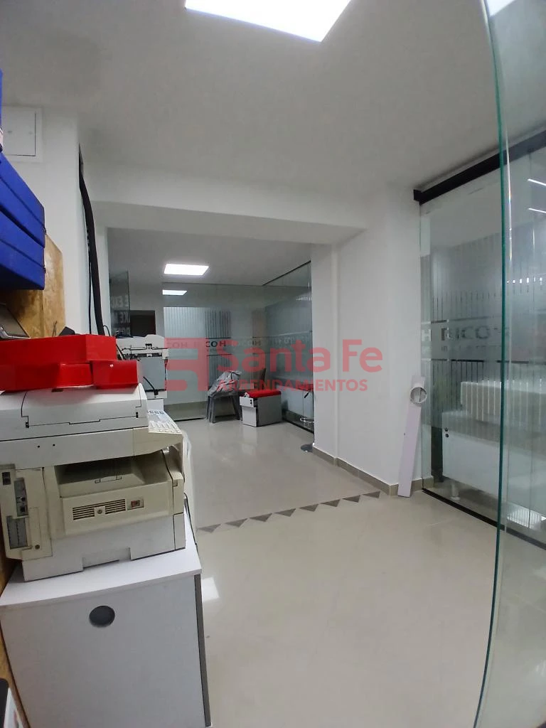 Oficina en Cerca exito de Colombia, Medellín