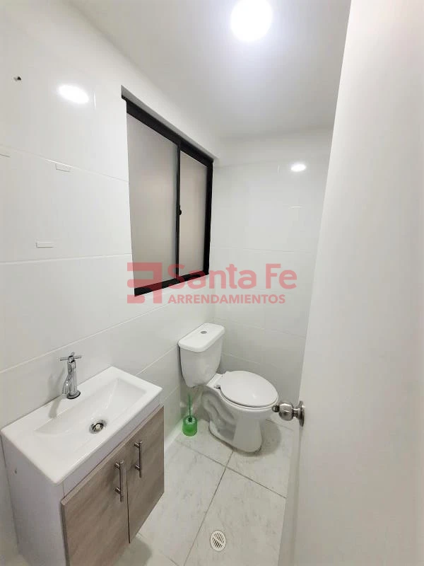Casa Local en Guayabal, Medellín — foto 16