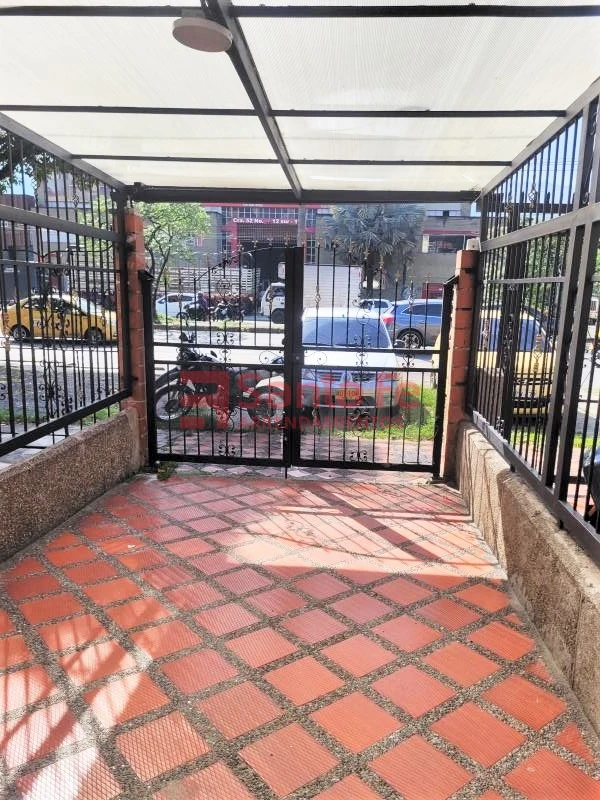 Casa Local en Guayabal, Medellín — foto 24