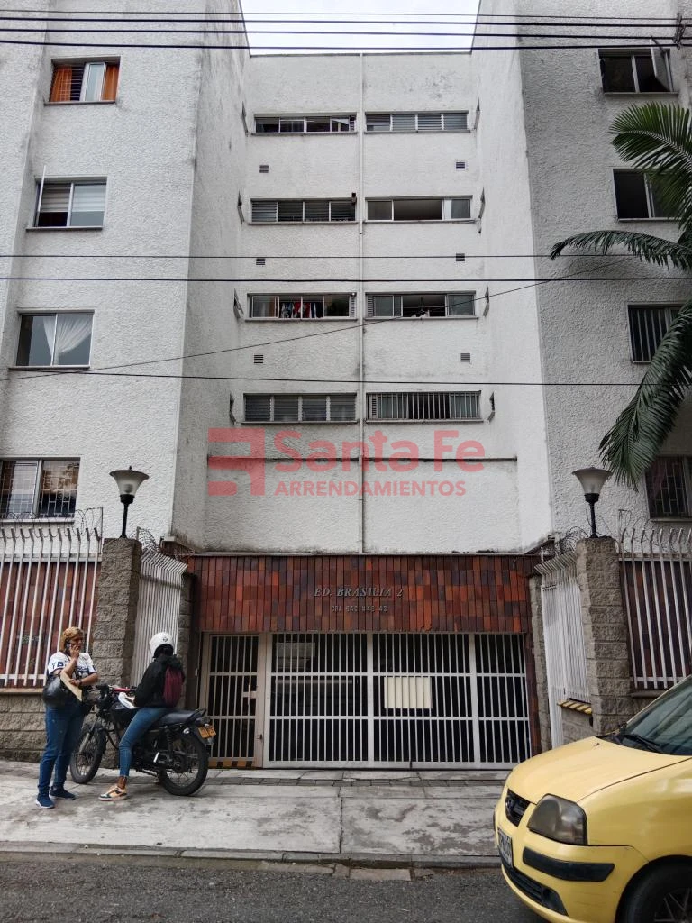 Apartamento en Cerca exito de Colombia, Medellín
