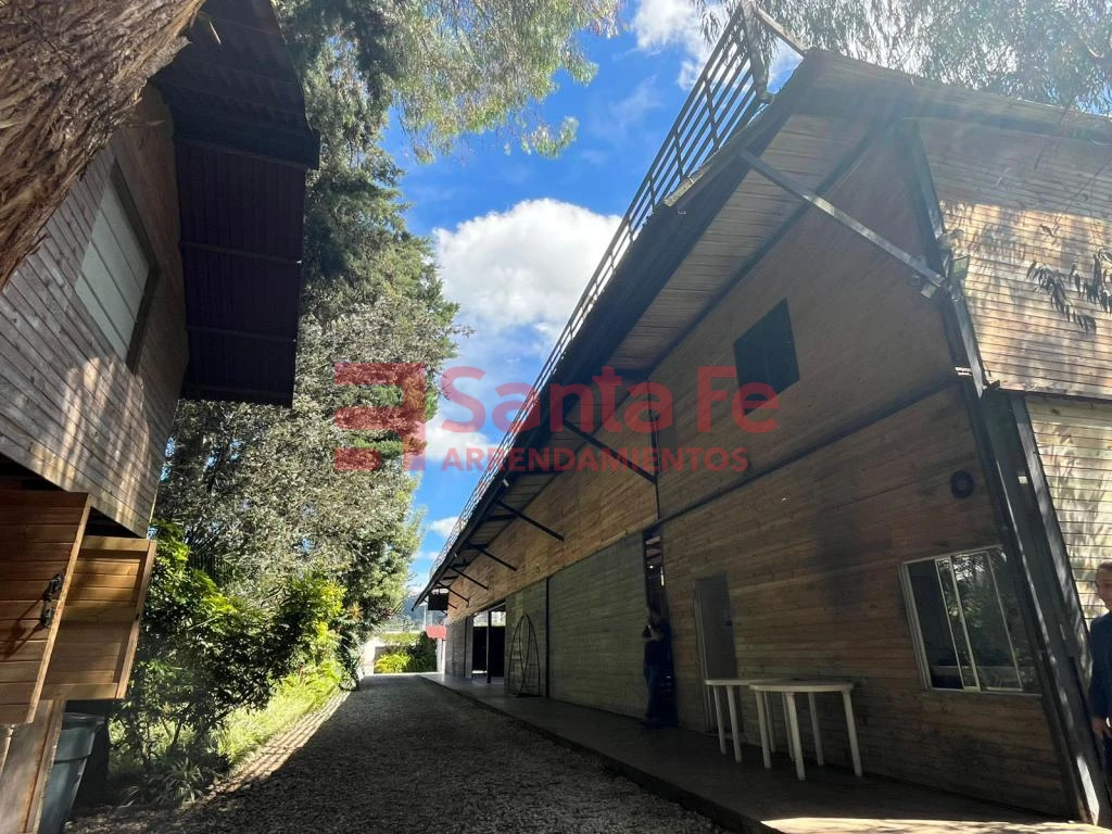 Local en Rionegro, Rionegro