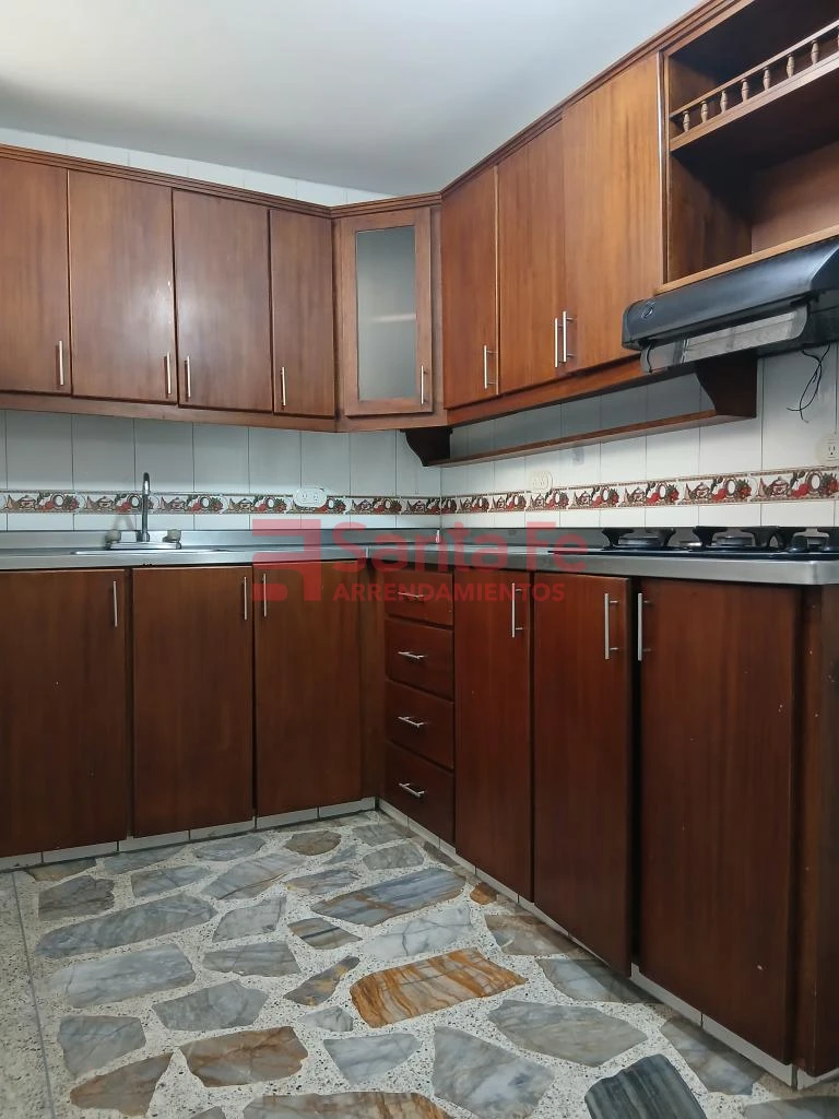Casa Local en Villa Hermosa, Medellín