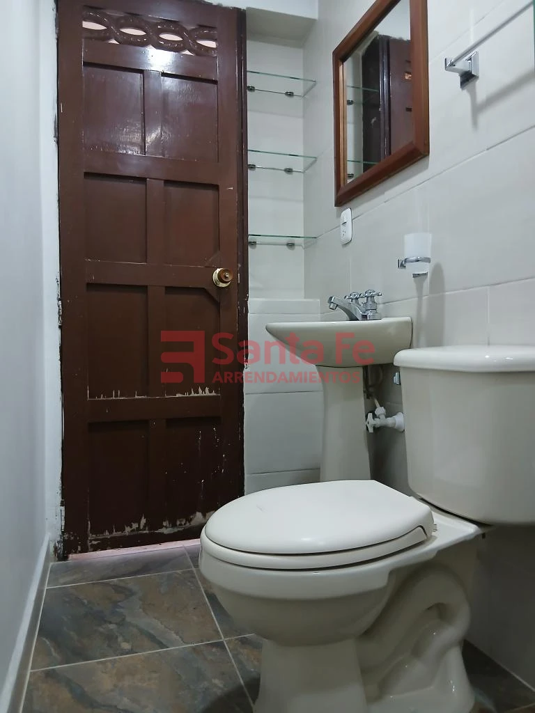 Casa Local en Villa Hermosa, Medellín — foto 17
