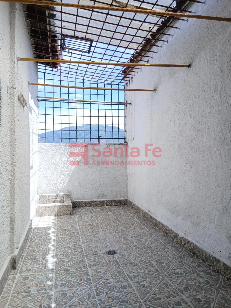 Casa Local en Villa Hermosa, Medellín — foto 30