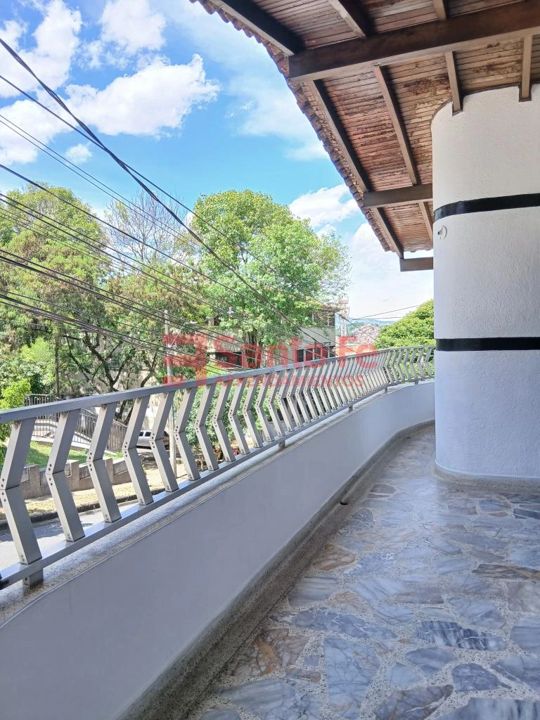 Casa Local en Villa Hermosa, Medellín — foto 32