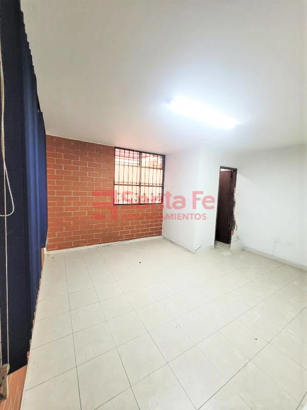 Local en Envigado, Envigado