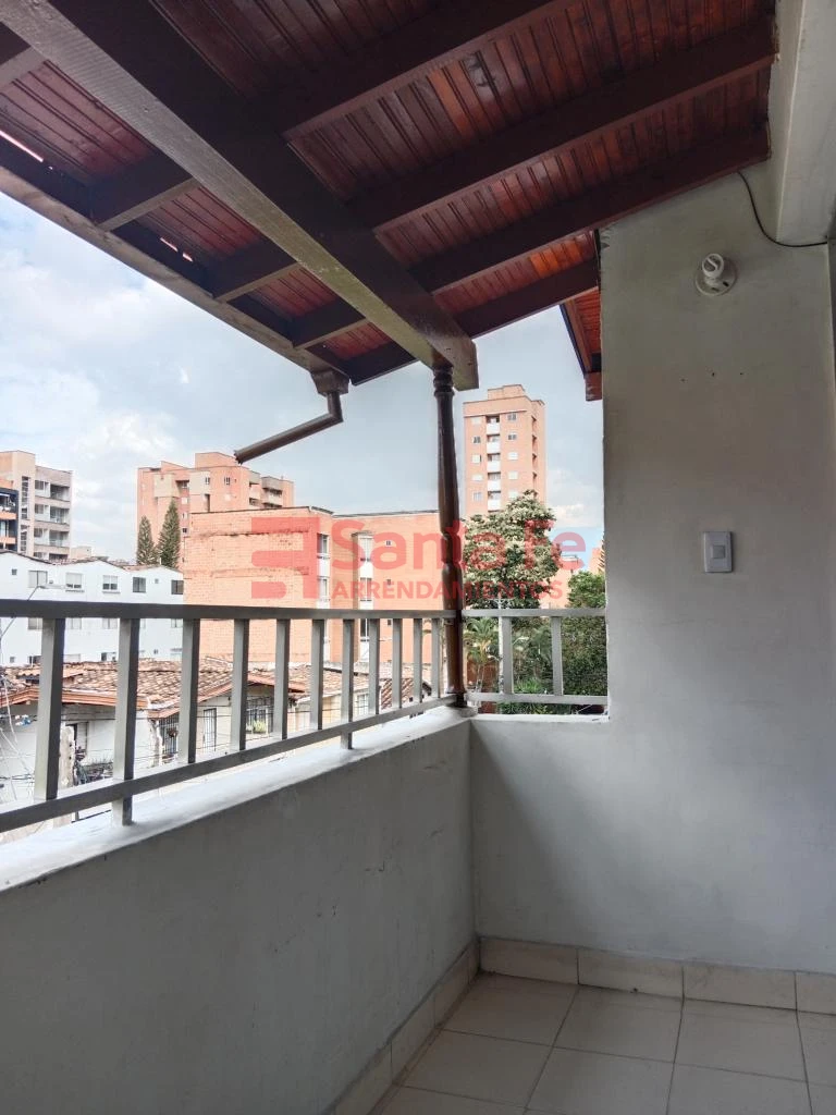Casa Local en Laureles, Medellín — foto 13