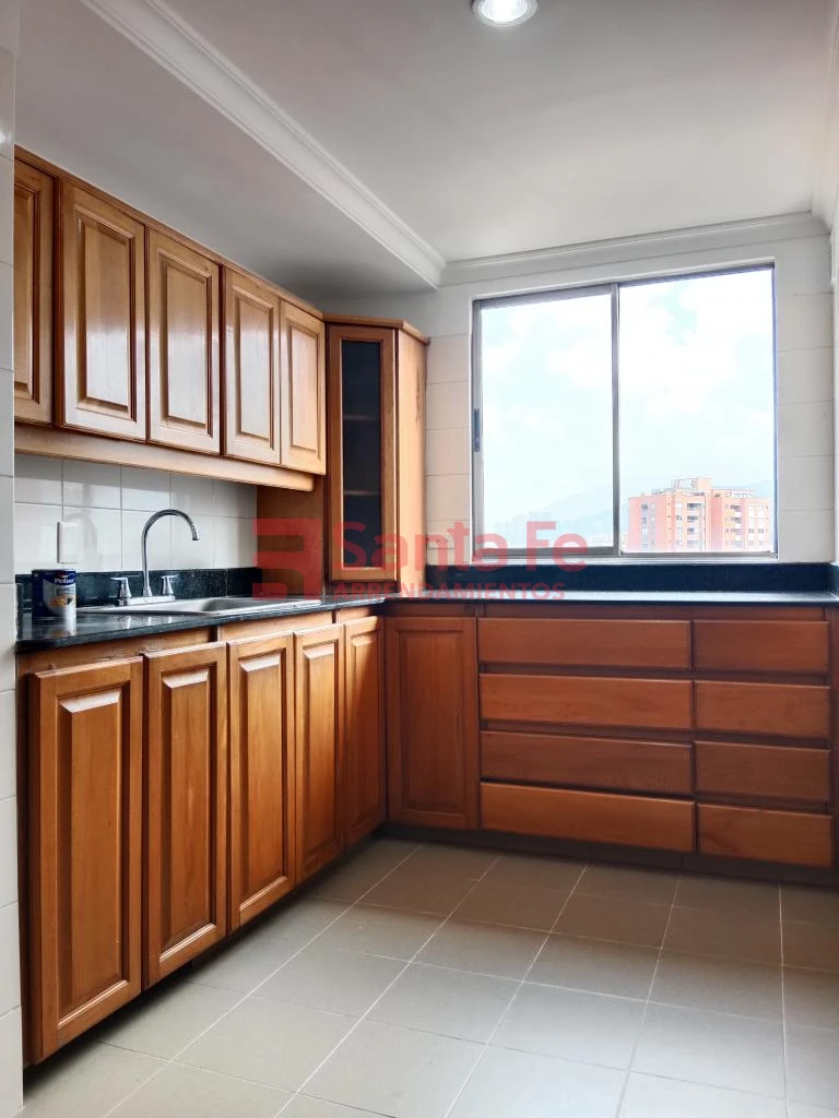 Apartamento en Poblado, Medellín — foto 6