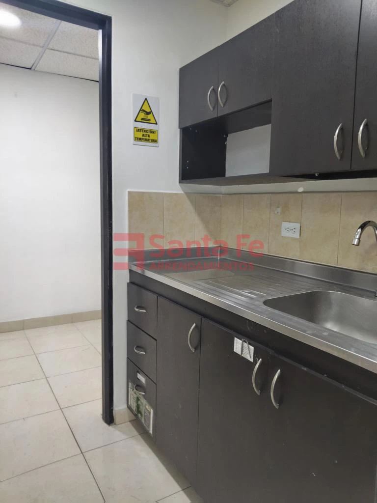Oficina en Guayabal, Medellín — foto 14