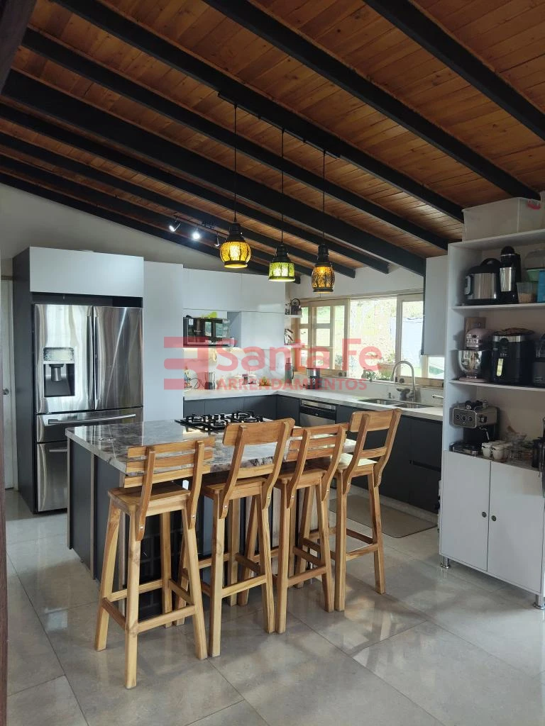 Casa en Santa Elena, Medellín