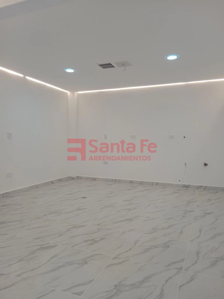 Local en San Javier, Medellín — foto 8