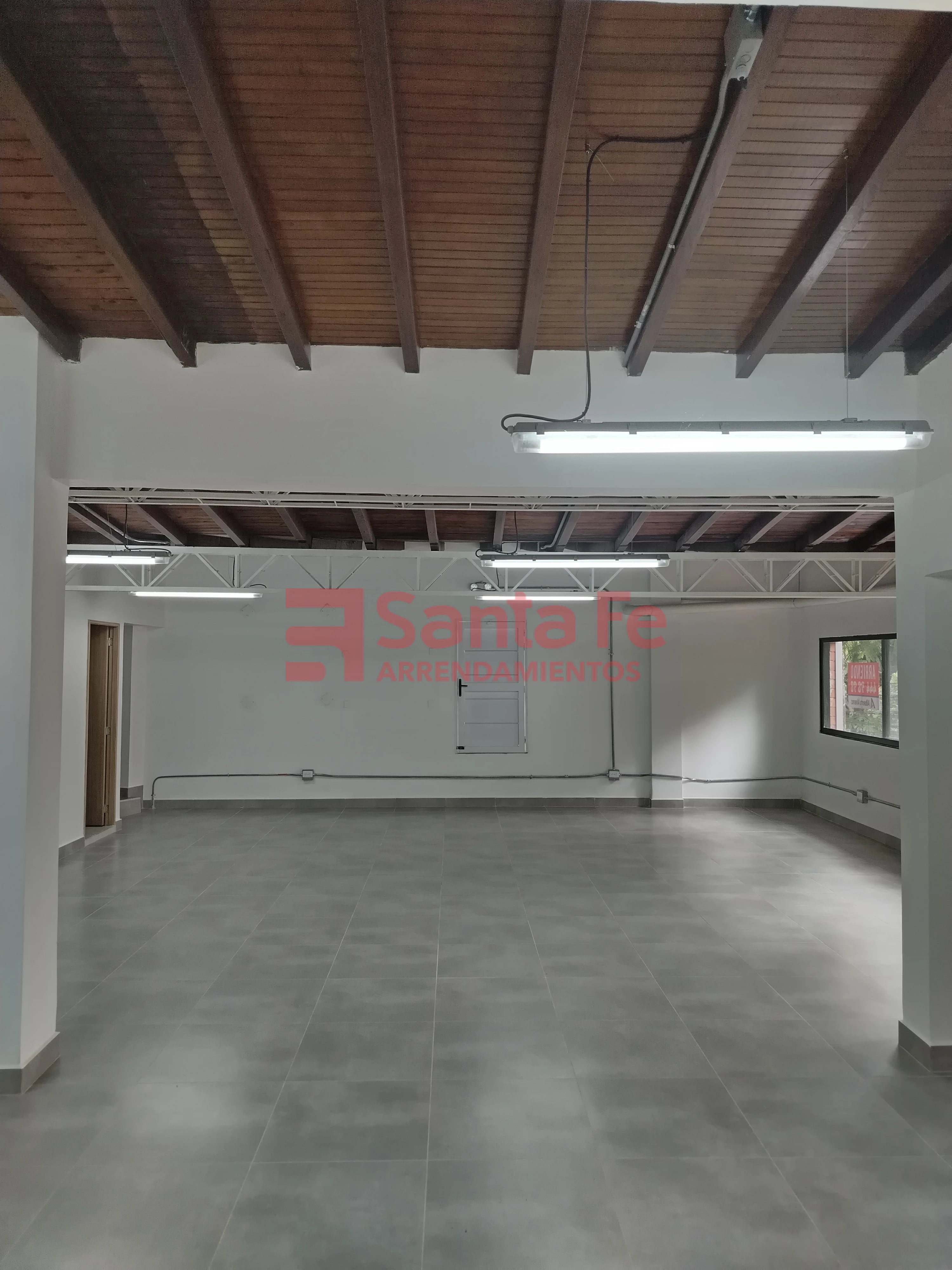 Local en Laureles, Medellín — foto 6