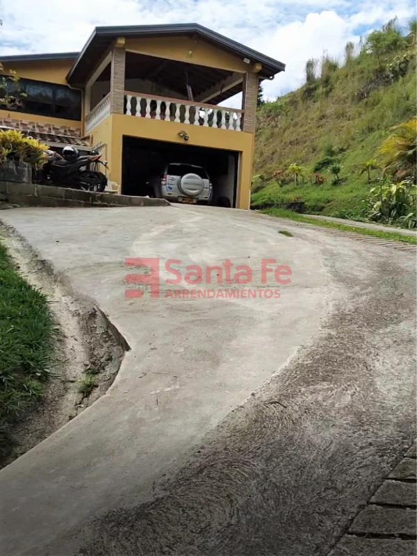 Casa en La Estrella, La Estrella
