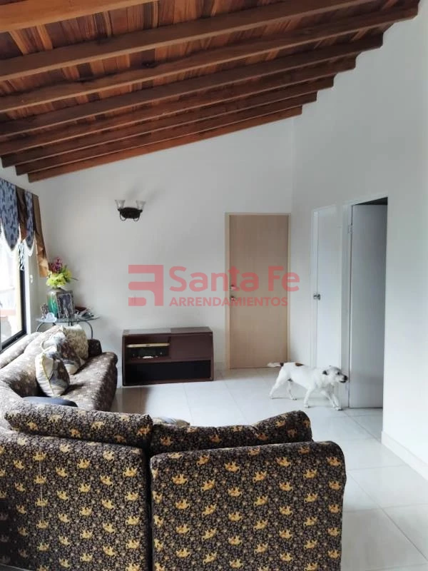Casa en La Estrella, La Estrella — foto 11