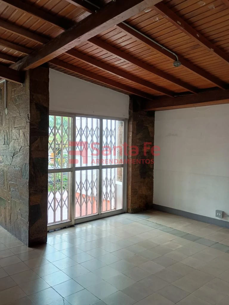 Casa Local en Laureles, Medellín