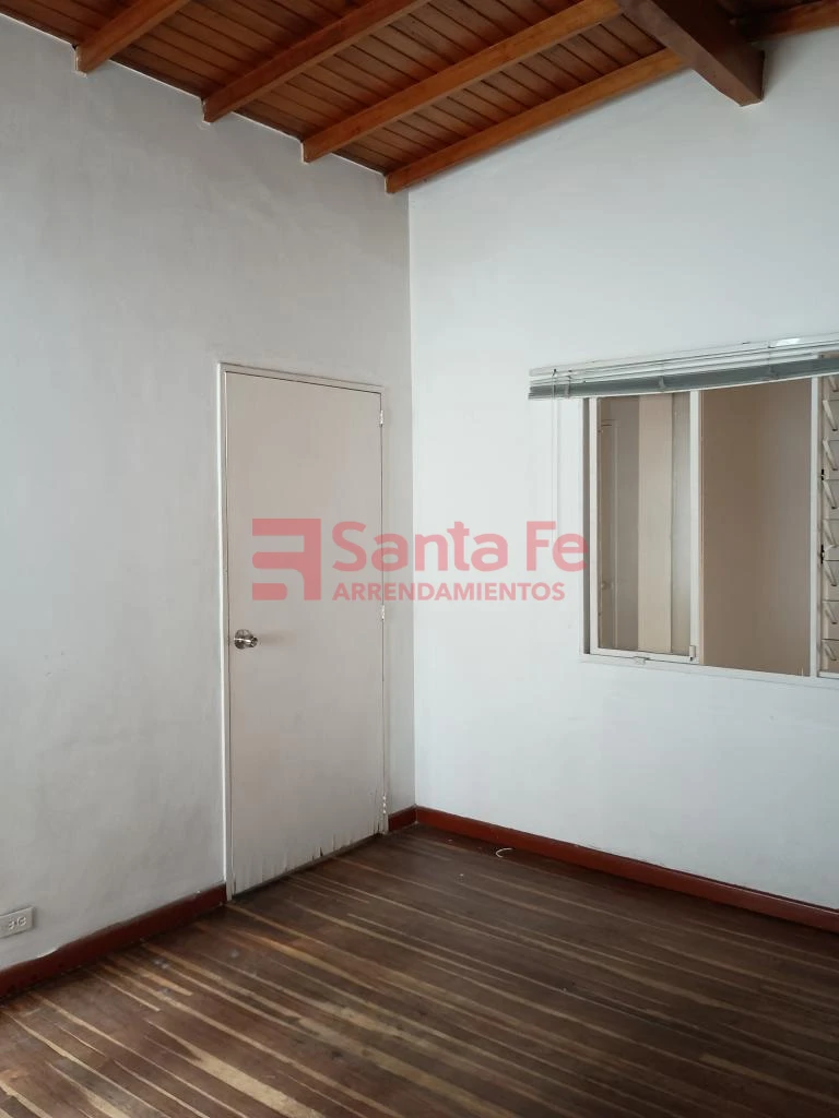 Casa Local en Laureles, Medellín — foto 17