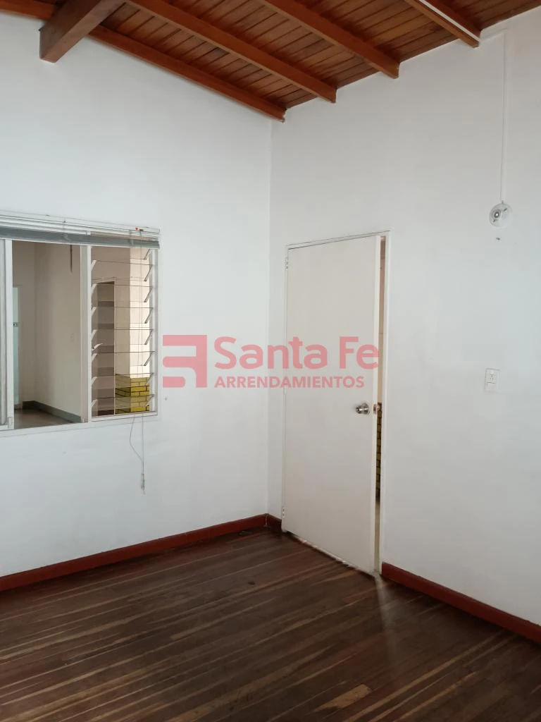 Casa Local en Laureles, Medellín — foto 18