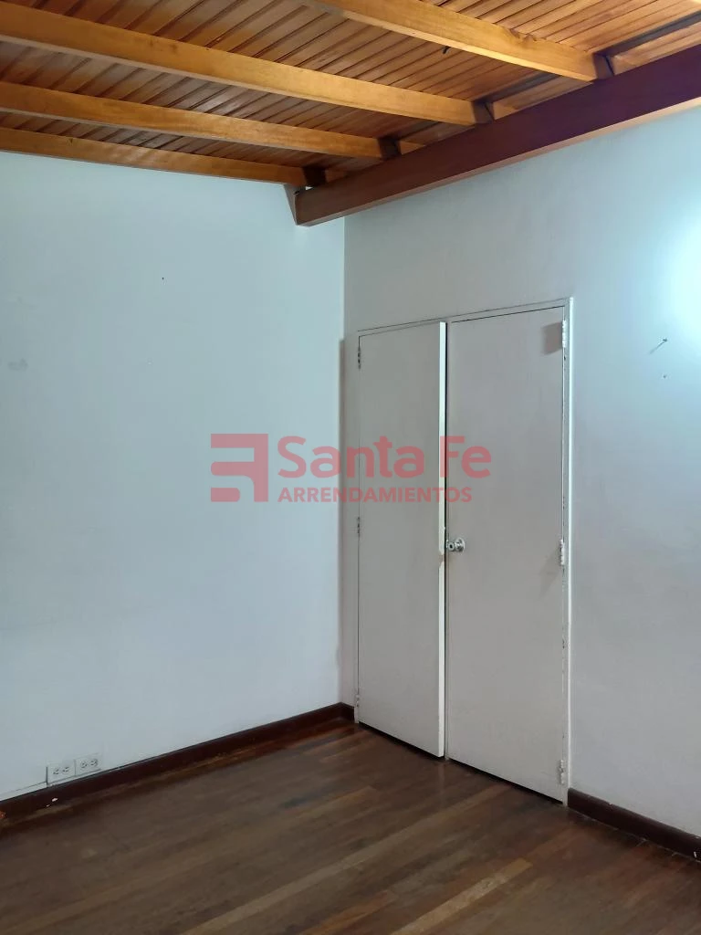 Casa Local en Laureles, Medellín — foto 21