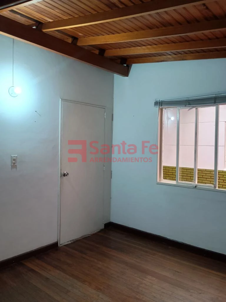 Casa Local en Laureles, Medellín — foto 22