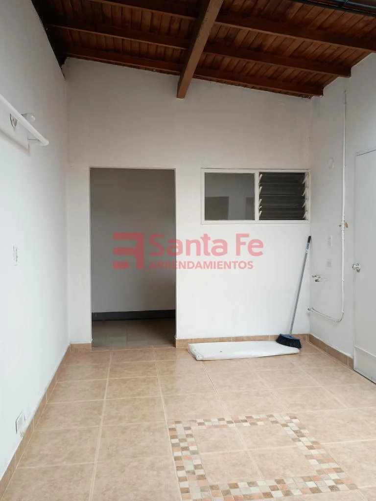 Casa Local en Laureles, Medellín — foto 34