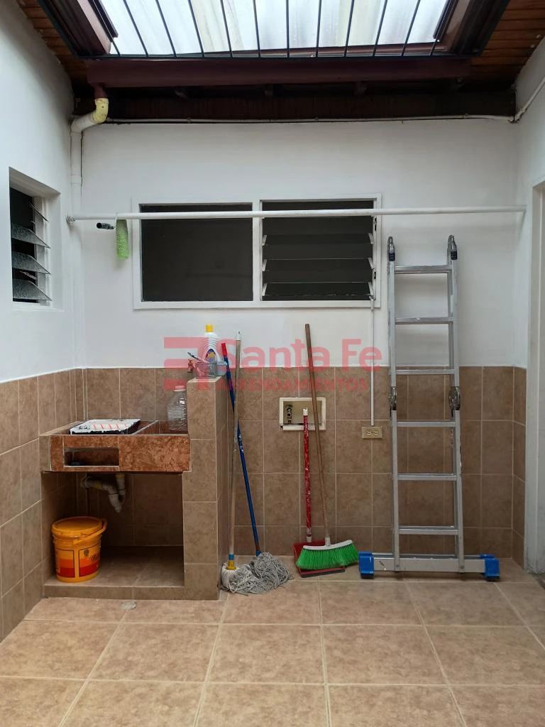 Casa Local en Laureles, Medellín — foto 35