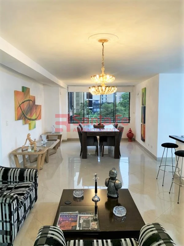 Apartamento en Poblado, Medellín