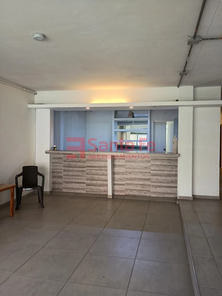 Casa Local en Laureles, Medellín