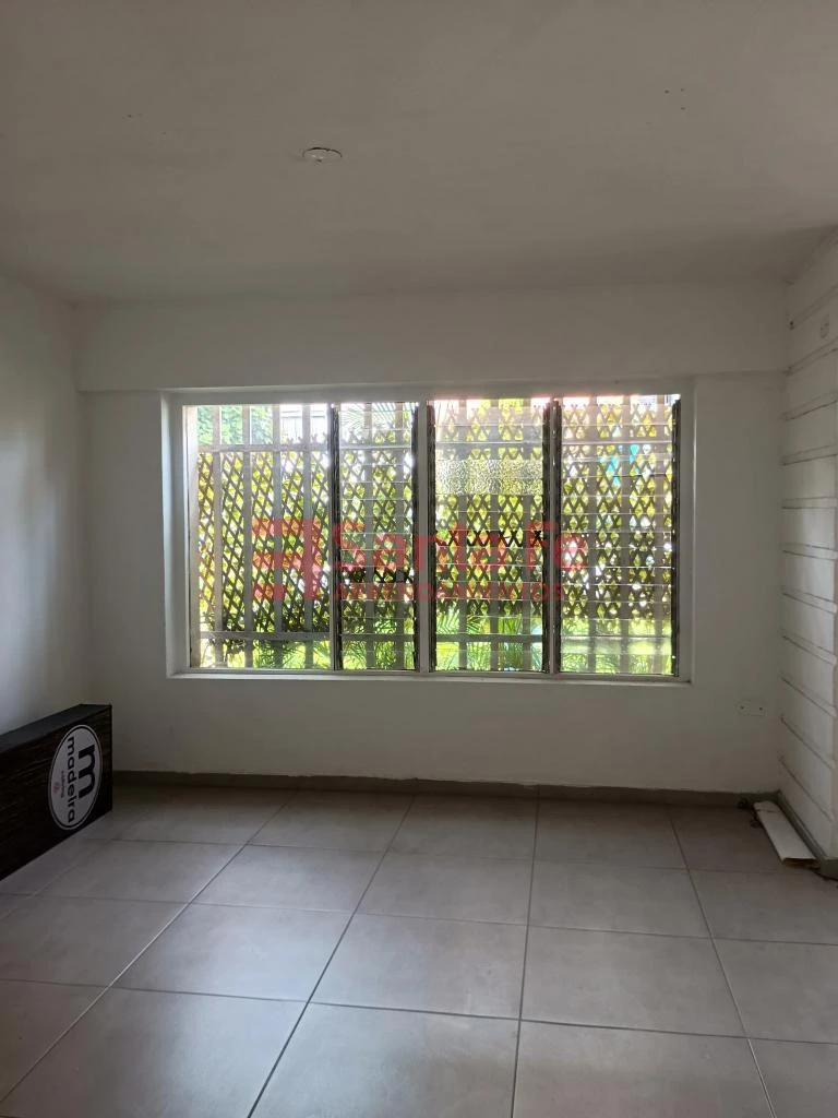 Casa Local en Laureles, Medellín