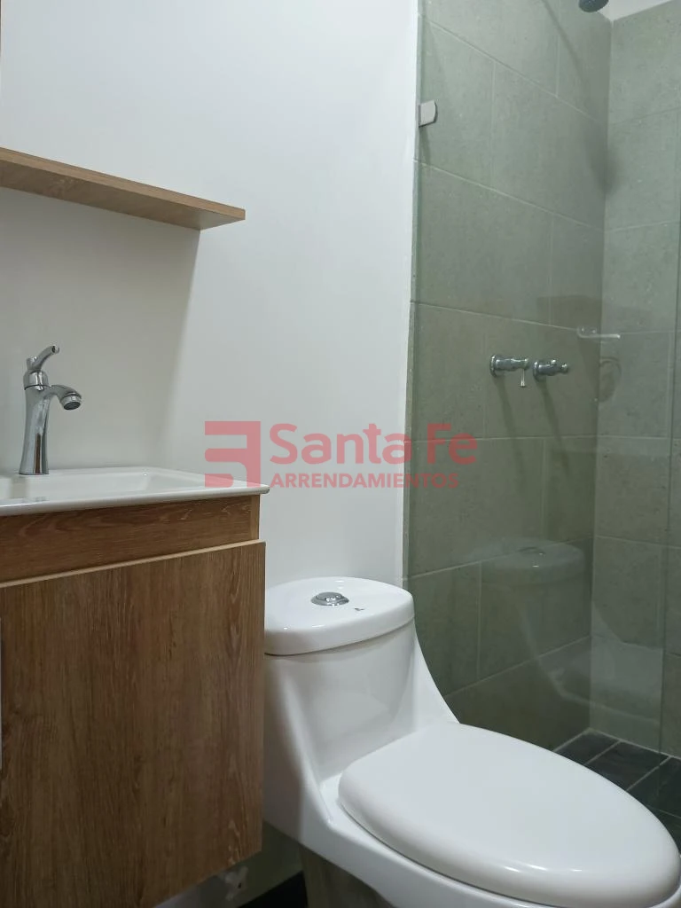 Casa Local en Laureles, Medellín — foto 12