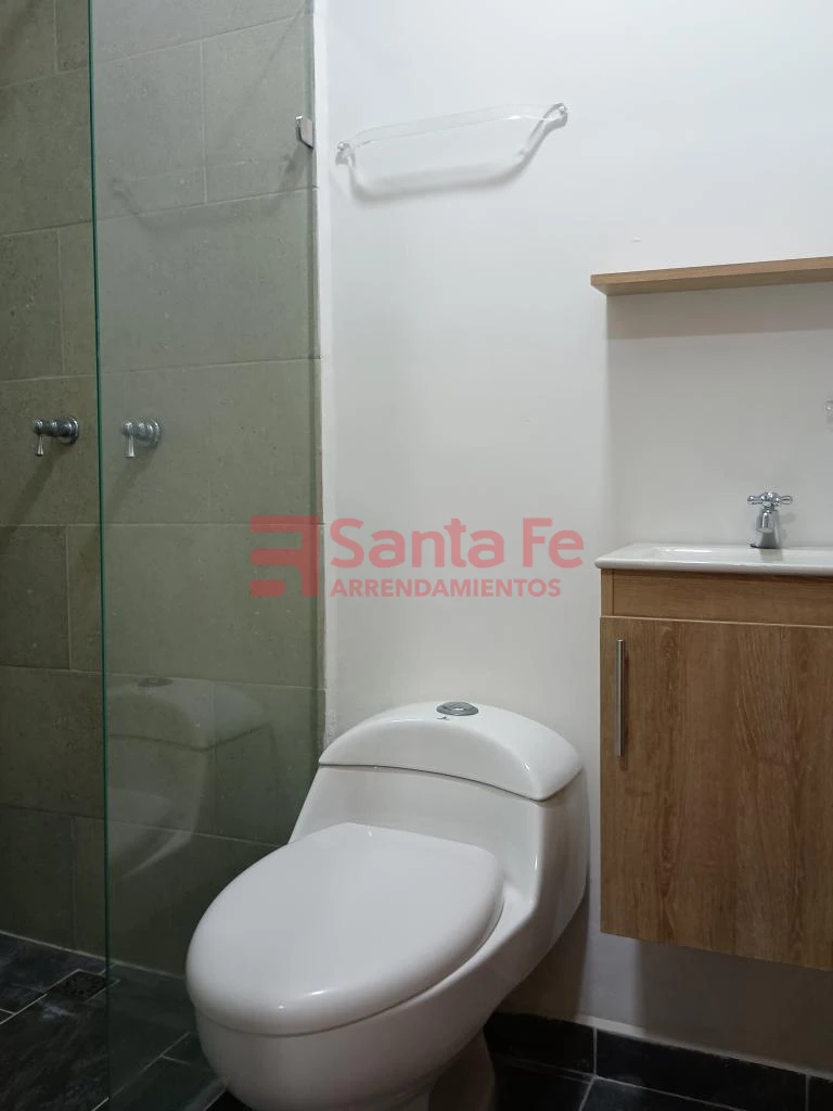 Casa Local en Laureles, Medellín — foto 19