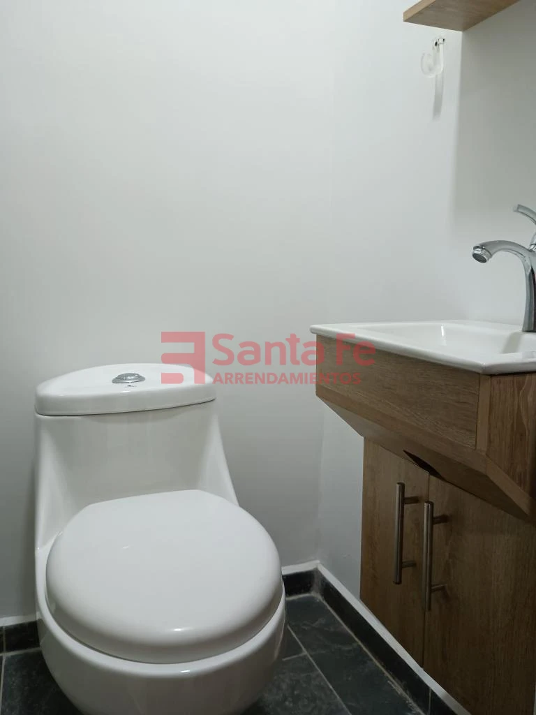 Casa Local en Laureles, Medellín — foto 23