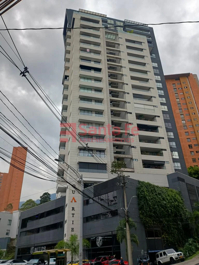 Apartamento en Poblado, Medellín