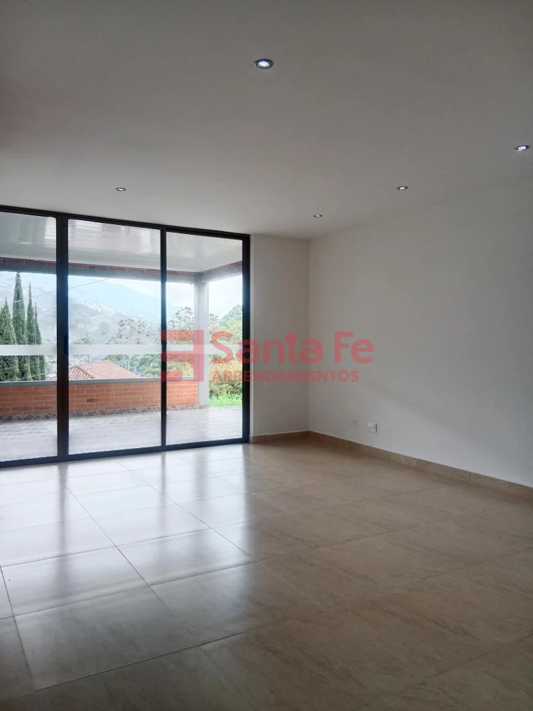 Casa en La Estrella, La Estrella — foto 6