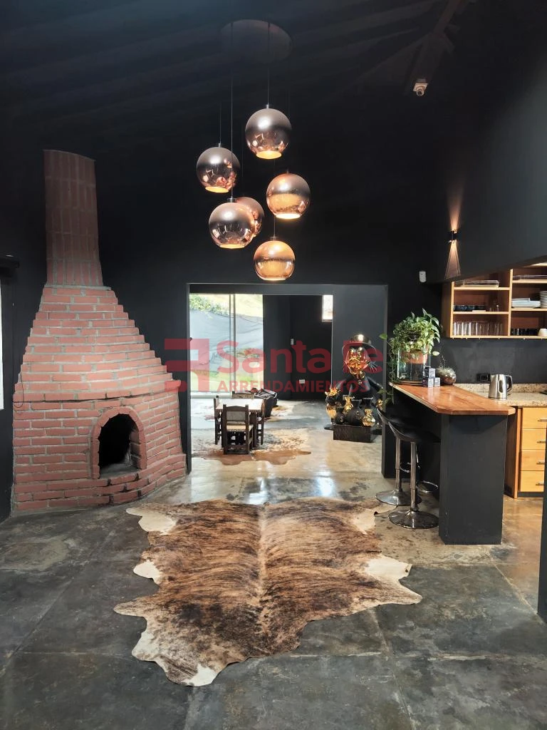 Casa en Santa Elena, Medellín