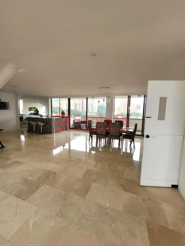 Apartamento en Poblado, Medellín