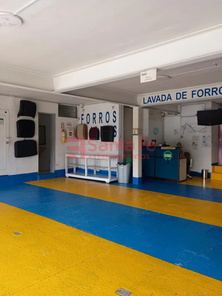 Local en Laureles, Medellín — foto 8