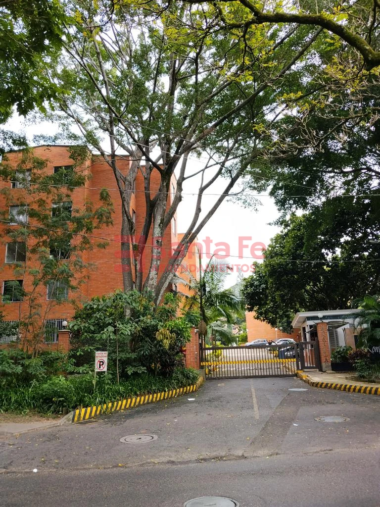 Casa en La Mota, Medellín