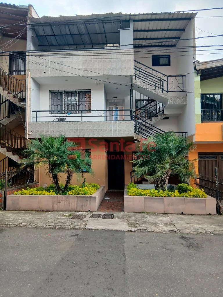 Casa Local en Guayabal, Medellín