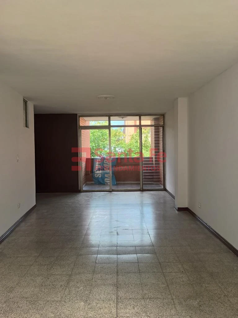 Apartamento en Florida Nueva, Medellín