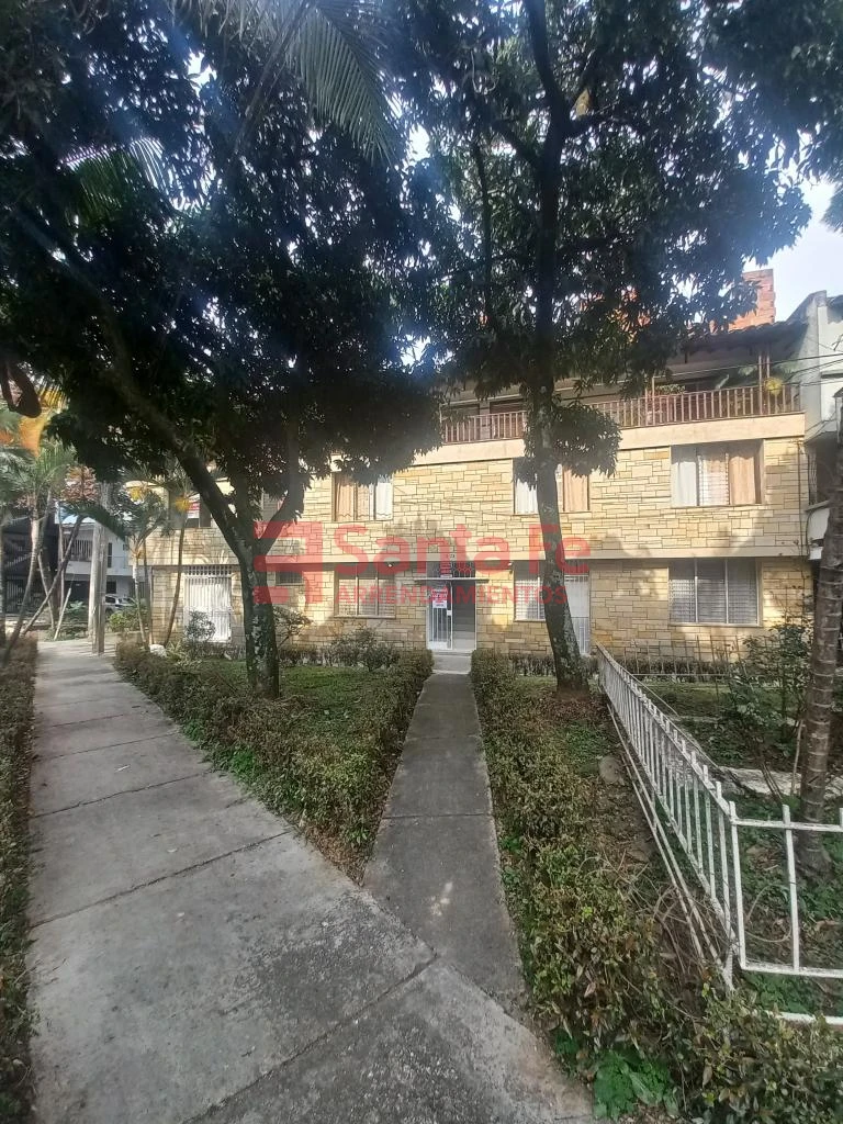 Casa Local en Florida Nueva, Medellín